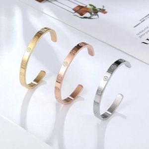 Soraro Exclusieve Klemarmband | Rose | Armband Vrouwen | Armband Dames | Cadeau voor Vrouw | Vrouwen Cadeautjes | | Vaderdag | Vaderdag Cadeau