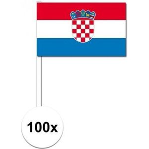 100x Kroatische zwaaivlaggetjes 12 x 24 cm