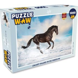 Puzzel Zwart paard in de sneeuw - Legpuzzel - Puzzel 1000 stukjes volwassenen