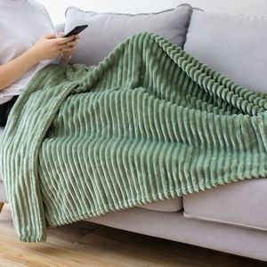 Zachte Fleece Deken, Flanellen Deken, Effen Dekens, Bank Deken, Pluizige Throw, Microvezel Beddensprei, Bank Deken voor Bed, Bank, Slaapkamer, Kantoor, 65 x 82 Inches, 170 x 210 cm, Matcha