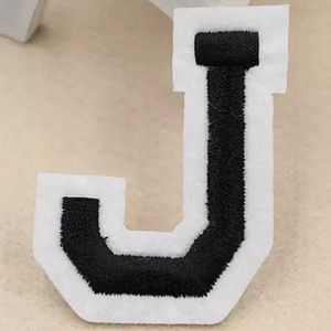 Alfabet Letters Strijk Embleem Patches Zwart Wit Letter J / 4 cm / 5 cm