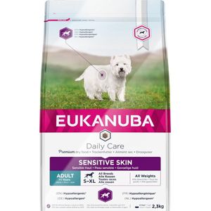 Eukanuba Daily Care - Medium Breed - Sensitive Skin - 2.3 kg
