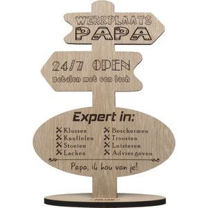 Wegwijzer werkplaats papa - cadeau Vaderdag - verjaardag vader- gepersonaliseerde houten wenskaart - kaart van hout met eigen naam - 17.5 x 25 cm