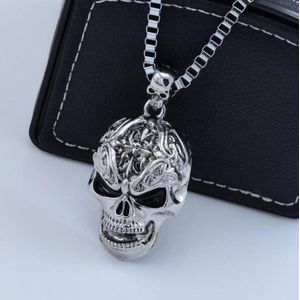 Raamhanger Skull - Ketting - Spiegelhanger auto - Autospiegel hanger