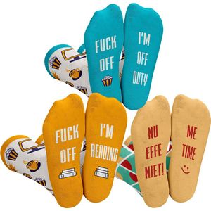 Sokken 3-Pack Voordeelset - One Size Sokken met Tekst - Grappige Cadeaus - Funny Huissokken Unisex - Happy Socks Geschenkset Vrouwen en Mannen - Verjaardag Cadeau Vrouw en Man, Vader, Papa, Moeder, Mama, Vriendin, Zus, Oma - Moederdag Cadeautje