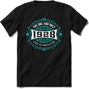 1928 The One And Only | Feest Kado T-Shirt Heren - Dames | Cobalt - Wit | Perfect Verjaardag Cadeau Shirt | Grappige Spreuken - Zinnen - Teksten | Maat XL