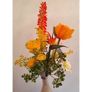 Zijden bloemen, kunstbloemen, nepbloemen - Voorjaars boeket Geel/Oranje