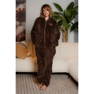 Dames Knuffle Fleece Onesie ® | Voel je heerlijk ontspannen & comfortabel | Door Linda verkozen tot ""De allerbeste Onesie ooit gemaakt"" | Luxe kwaliteit, warm en superzacht | Duurzaam geproduceerd in Portugal | Dit is de kleur Bruin, maat L.