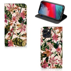 Apple iPhone 11 Pro Smart Cover Flowers