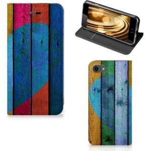 iPhone 7 | 8 | SE (2020) | SE (2022) Book Wallet Case Wood Heart - Cadeau voor je Vriend