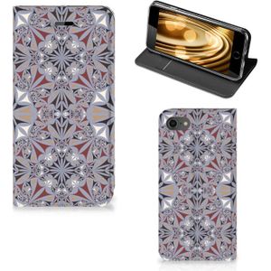 iPhone 7 | 8 | SE (2020) | SE (2022) Standcase Flower Tiles