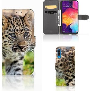 Samsung Galaxy A50 Telefoonhoesje met Pasjes Baby Luipaard