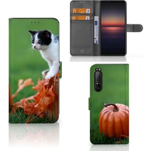 Sony Xperia 1 II Telefoonhoesje met Pasjes Kitten