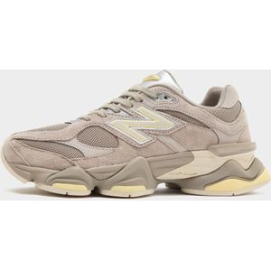 New Balance - 9060 - Sneakers - Bruin - Dames