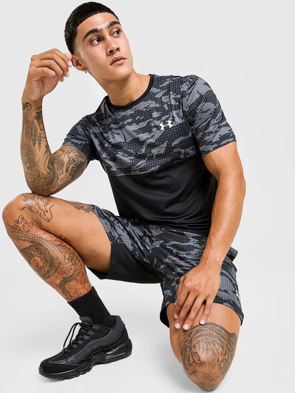 Under Armour - Camo HeatGear - T-shirt - Zwart