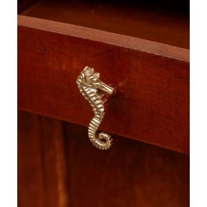 Doing Goods knop Pippa Seahorse links messing 3x7.5cm