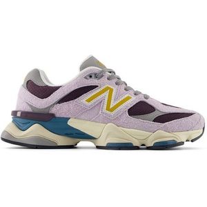 New Balance Unisex 9060 in Purper, Suede/Mesh, Maat 47