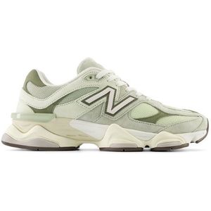 New Balance Unisex 9060 in Groente, Suede/Mesh, Maat 43