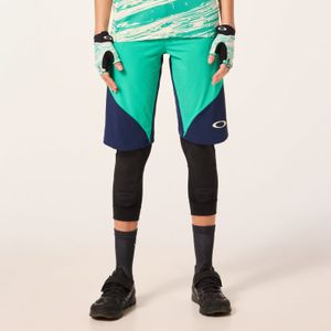 Oakley Dames W. Seeker Airline Short