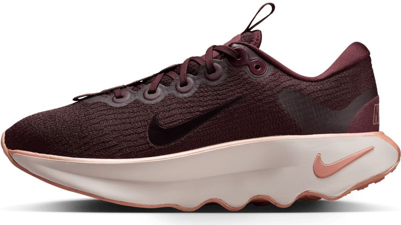 Nike - Motiva - Wandelschoenen - Rood