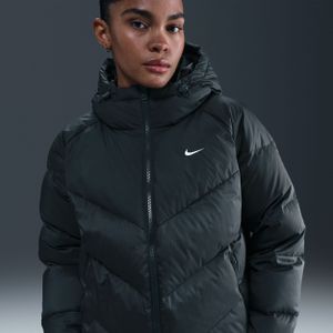 Nike Windpuffer Storm-FIT gewatteerd jack met ruimvallende pasvorm en capuchon voor dames - Groen