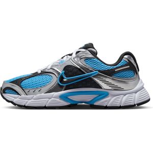 Nike - V5 RNR - Damestrainers - Sail/Fauna Brown/Phantom/Light Orewood Brown