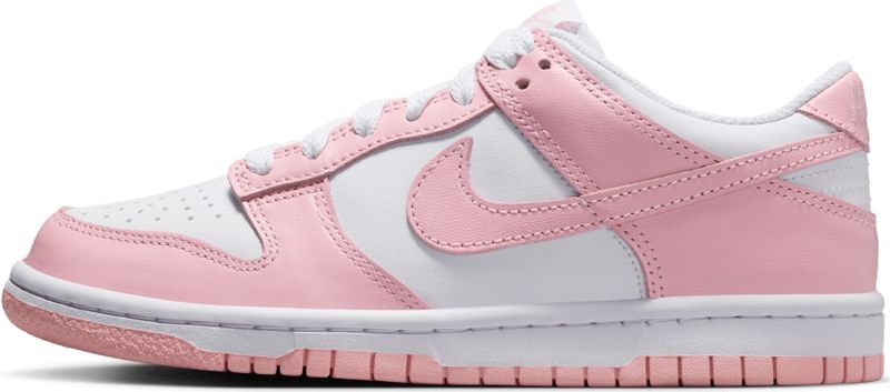 Nike - Dunk Low - Basketbalschoenen - Roze