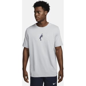 NikeCourt Dri-FIT Tennisshirt voor heren - Grijs