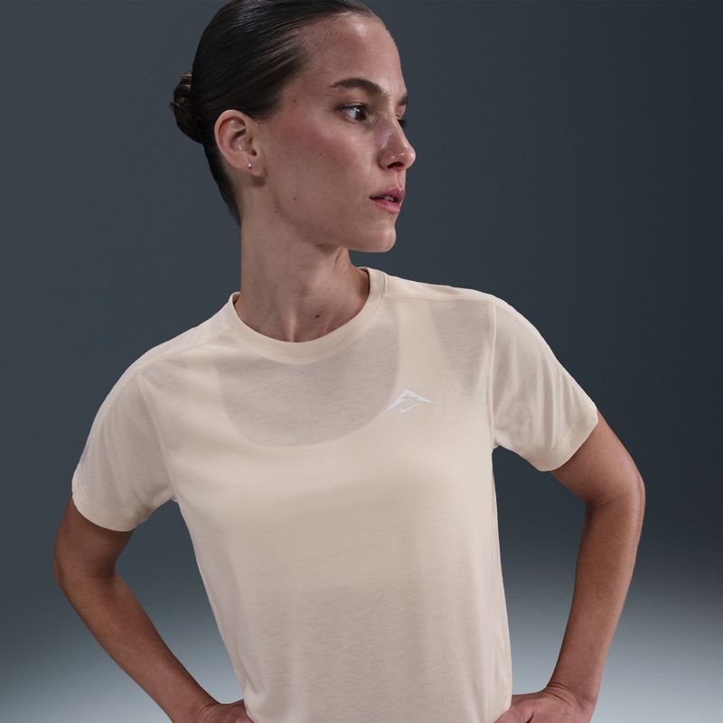 Nike Trail Dri-FIT hardlooptop met korte mouwen voor dames - Wit