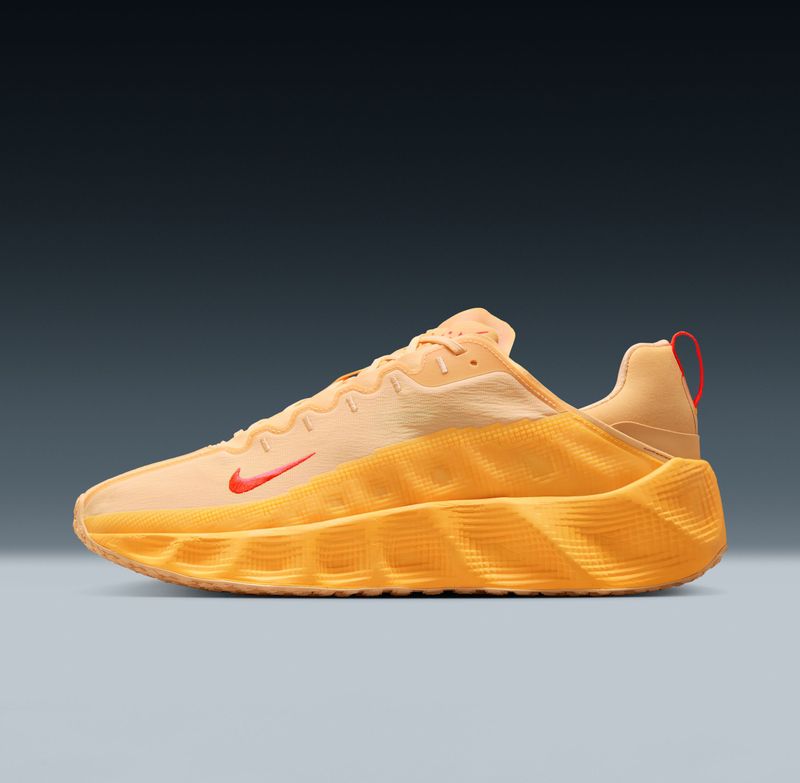 Nike - Ava Rover - Sneakers - Bruin