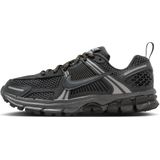 Nike Vomero 5 kinderschoenen met accenten met reflecterend design - Grijs