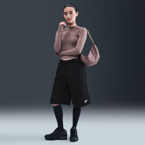Nike - Sportswear - Ruimvallende Damesshorts - Zwart - Halfhoge Taille op Knielengte