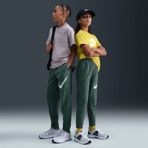 Nike Multi Stain Repel Therma-FIT joggingbroek voor kids - Groen