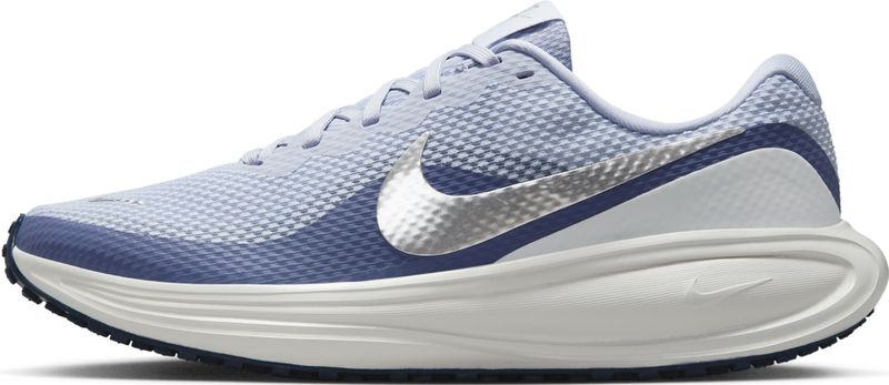 Nike - Revolution 8 - Hardloopschoenen - Bruin