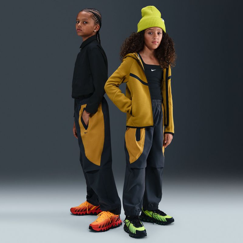 Nike - Tech - Geweven Jongensbroek - Grijs