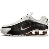 Nike - Shox R4 - Damesschoenen - Zwart - Synthetisch Materiaal