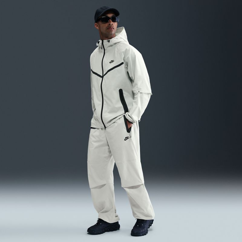 Nike - Tech - Joggingbroek - Zwart - Geweven Stof - Oversized Pasvorm