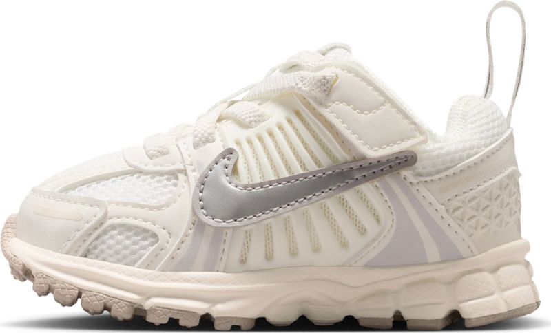 Nike - Vomero 5 - Sportschoenen - Zwart