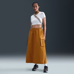 Nike ruimvallende cargorok - Bruin