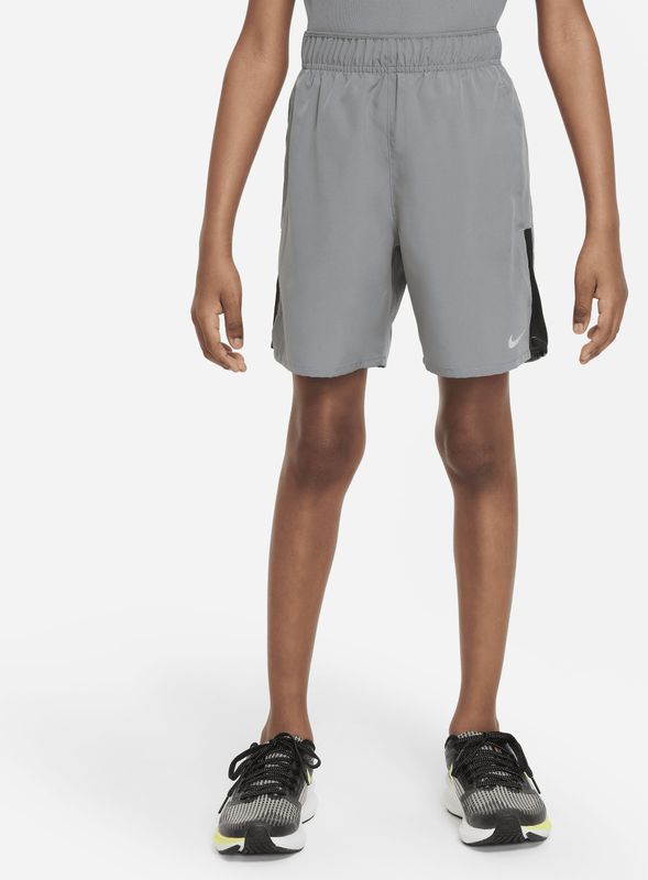 Nike - Dri-FIT Challenger - Trainingsshorts - Groen