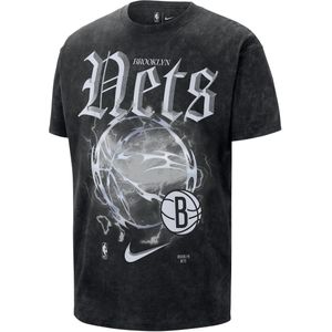 Brooklyn Nets Courtside 'Halloween' Max90 Nike NBA T-shirt voor heren - Zwart