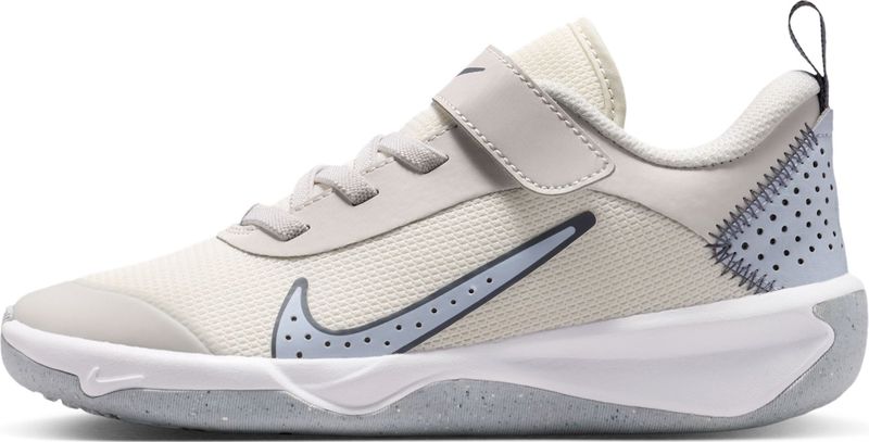 Nike - Omni Multi-Court - Kleuterschoenen - Grijs - Volleybalschoenen