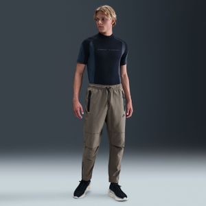 Nike - Tech - Geweven Broek - Slim Fit