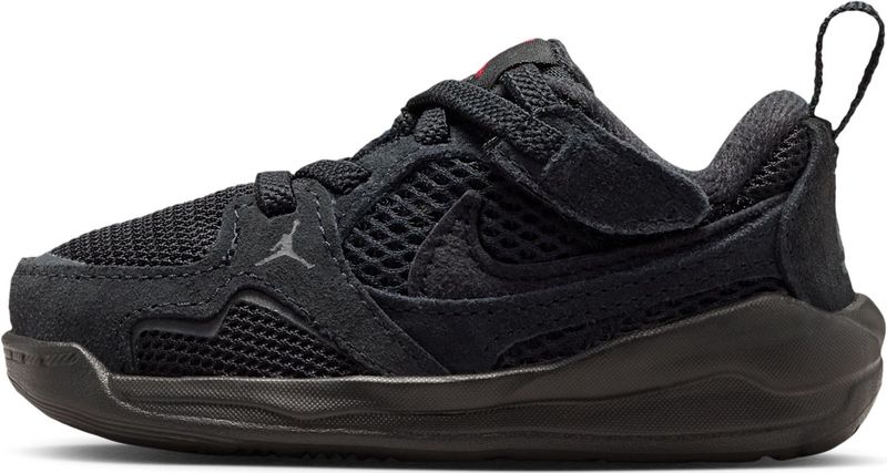 Jordan CMFT Era - Sportschoenen - Bruin