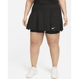 NikeCourt Dri-FIT Victory Ruimvallende tennisrok (Plus Size) - Zwart