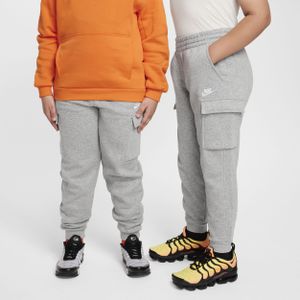 Nike Sportswear Club Fleece cargobroek voor kids (ruimere maten) - Grijs