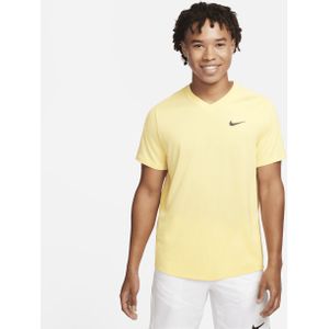 NikeCourt Dri-FIT Victory Tennistop voor heren - Geel