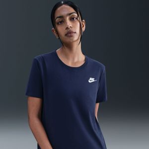 Nike - Sportswear Club Essentials - T-shirt - Wit