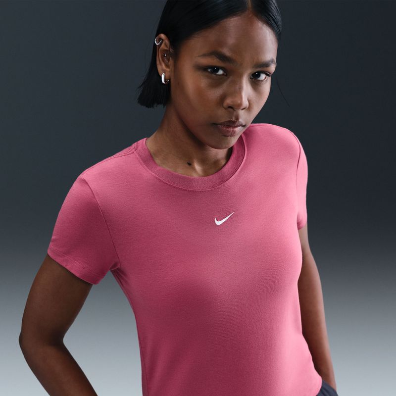 Nike - Chill Knit - T-shirt - Rood