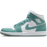 Jordan - Air 1 Mid - Sneakers - Sail en Varsity Red - Dames